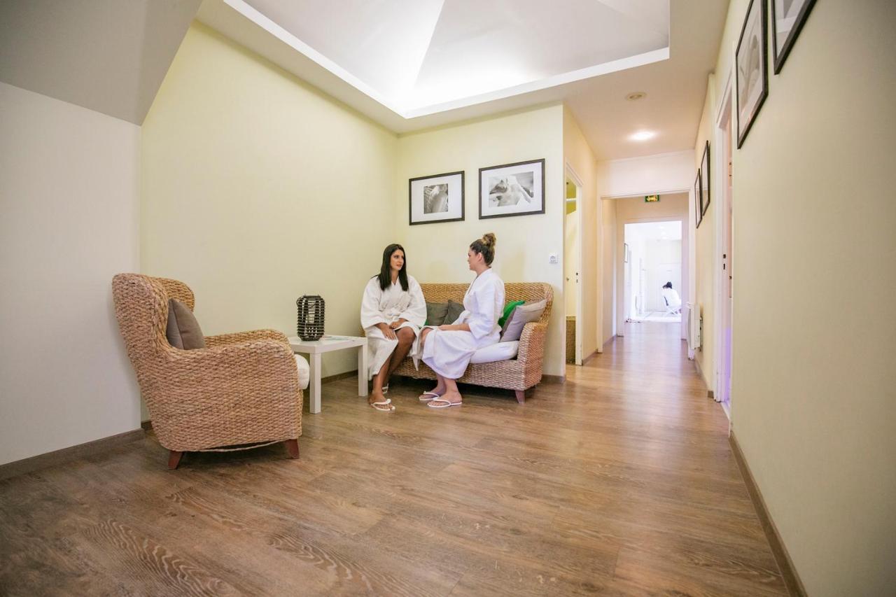 Maison Aux Iris Apartment ชาลส์-เลส์-ซู ภายนอก รูปภาพ